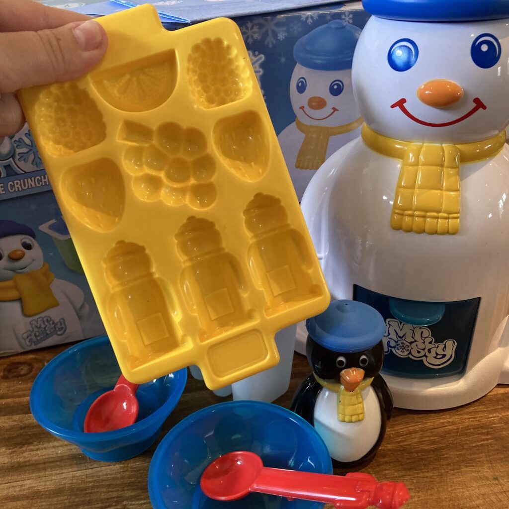 Review – Mr Frosty, The Ice Crunchy Maker – Mum of 3 Boys